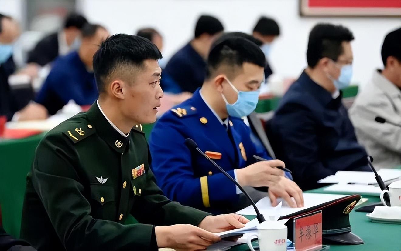 最新资历章排列方法,最新资历章排列方法，一段温馨的友情之旅